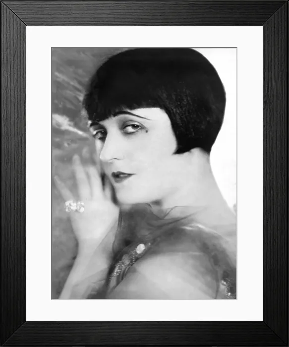 Framed Print : Pola Negri, ca. mid-1920s
