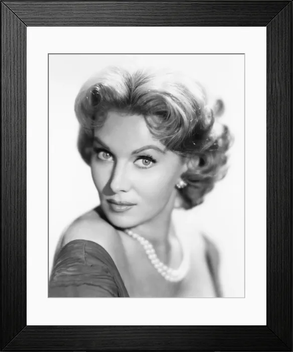 Framed Print : Rhonda Fleming, ca. 1960 Framed Print : Rhonda Fleming, ca. 1960