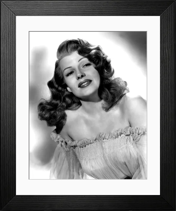 Framed Print : RITA HAYWORTH, portrait Framed Print : RITA HAYWORTH, portrait