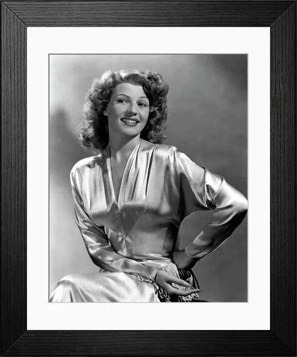 Framed Print : Rita Hayworth, portrait Framed Print : Rita Hayworth, portrait
