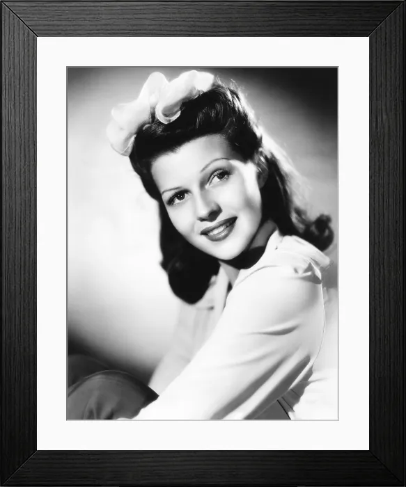 Framed Print : Rita Hayworth, Columbia portrait, 1940-1941 Framed Print : Rita Hayworth, Columbia portrait, 1940-1941
