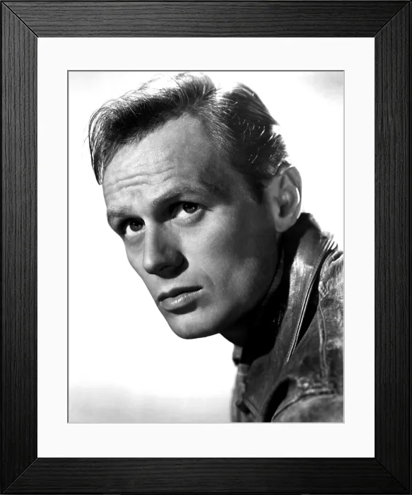Framed Print : RICHARD WIDMARK, late 1940s Framed Print : RICHARD WIDMARK, late 1940s