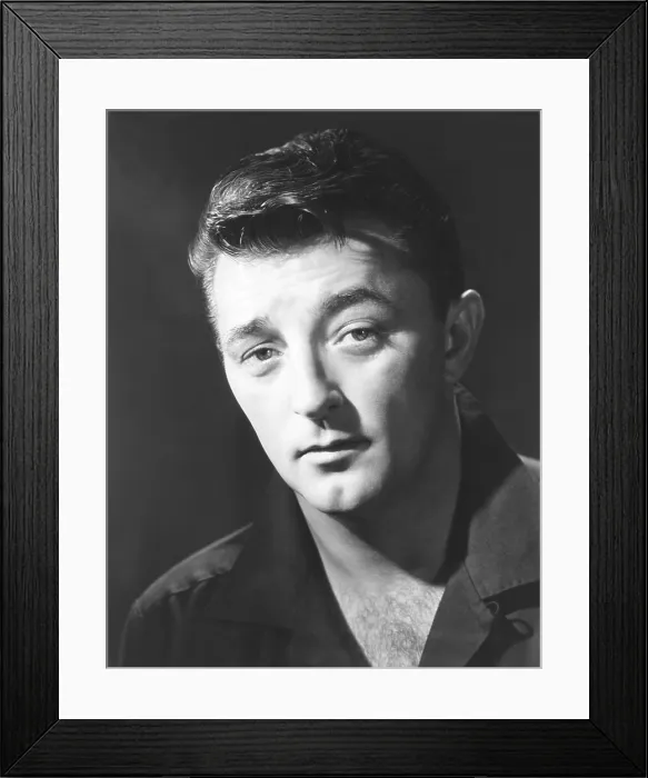Framed Print : Robert Mitchum, ca. 1949 Framed Print : Robert Mitchum, ca. 1949