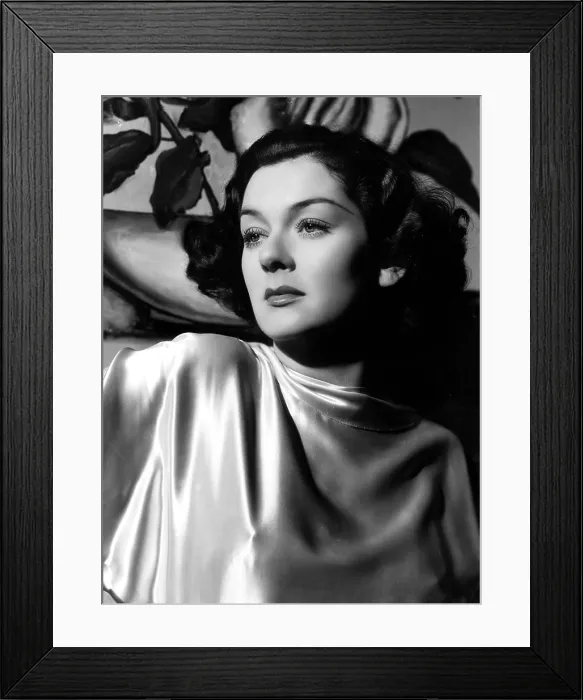 Framed Print : ROSALIND RUSSELL in a 1935 portrait by Hurrell