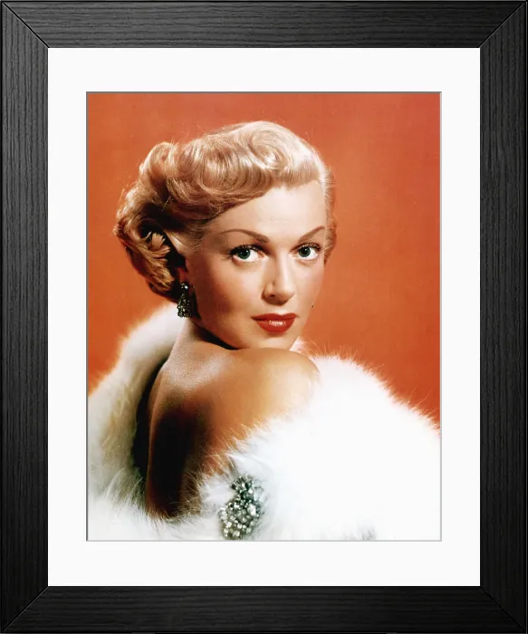 Framed Print : LANA TURNER, 1950s Framed Print : LANA TURNER, 1950s