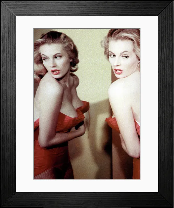 Framed Print : Anita Ekberg, circa late. 1950s Framed Print : Anita Ekberg, circa late. 1950s