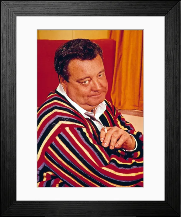Framed Print : JACKIE GLEASON Framed Print : JACKIE GLEASON