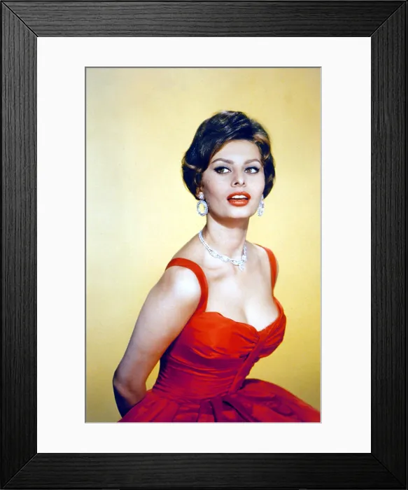 Framed Print : SOPHIA LOREN, late 1950s Framed Print : SOPHIA LOREN, late 1950s