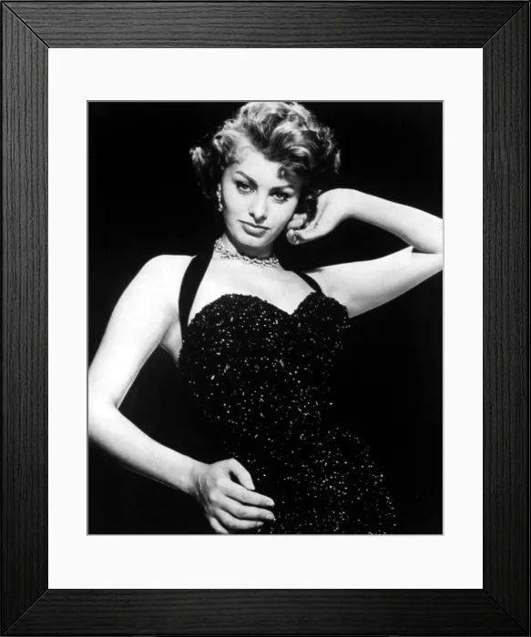 Framed Print : Publicity shot of SOPHIA LOREN taken to promote THE PRIDE AND THE PASSION, 1957