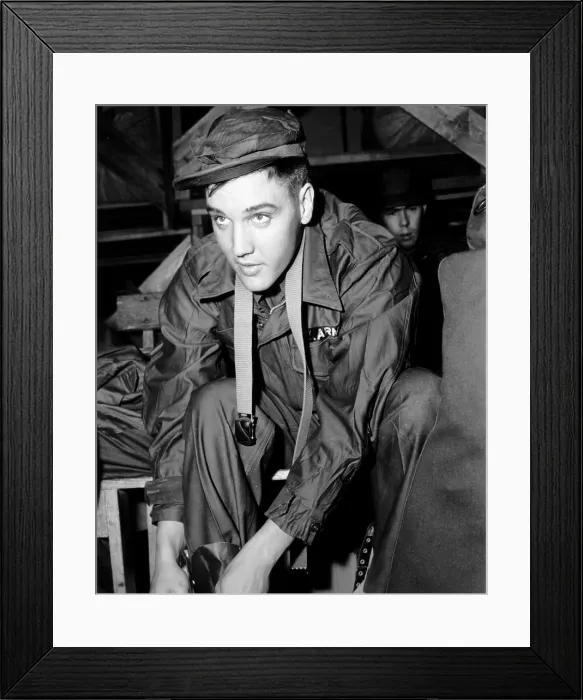 Framed Print : Private Elvis Presley, in Fort Chaffee, Arkansas, March 26, 1958 Framed Print : Private Elvis Presley, in Fort Chaffee, Arkansas, March 26, 1958
