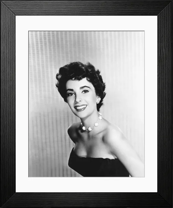 Framed Print : Elizabeth Taylor, 1954 Framed Print : Elizabeth Taylor, 1954
