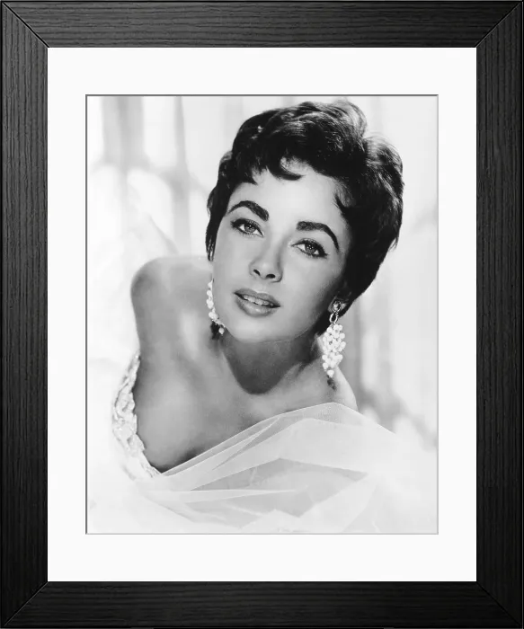 Framed Print : Elizabeth Taylor, 1954