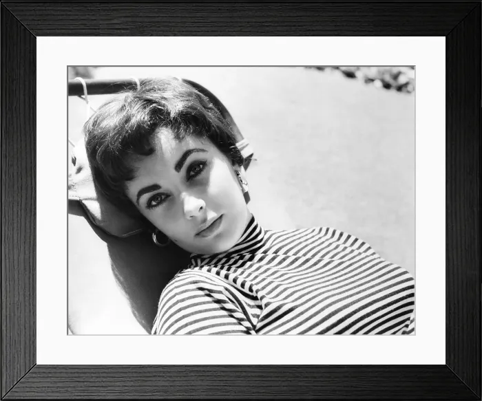 Framed Print : Elizabeth Taylor, ca. 1954 Framed Print : Elizabeth Taylor, ca. 1954