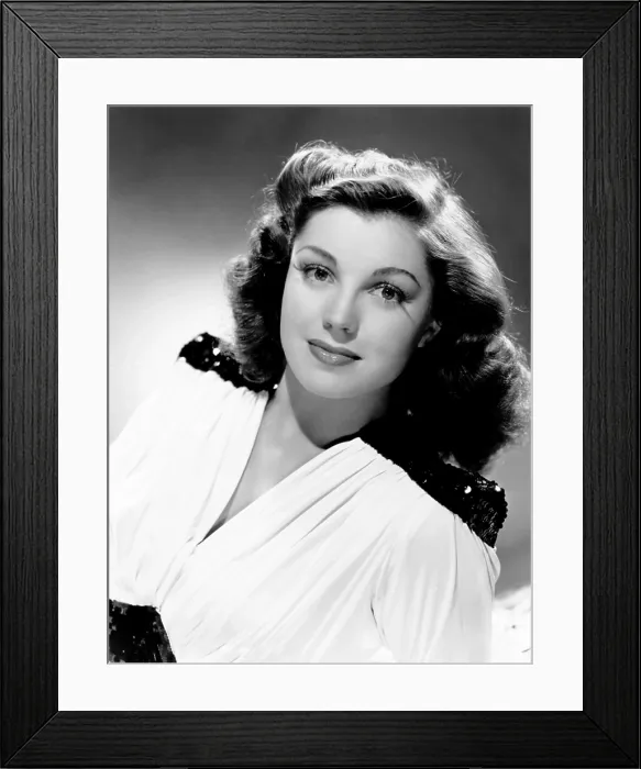 Framed Print : Esther Williams, ca. mid-1940s