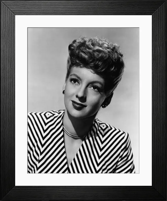 Framed Print : Evelyn Keyes, ca. late 1940s Framed Print : Evelyn Keyes, ca. late 1940s