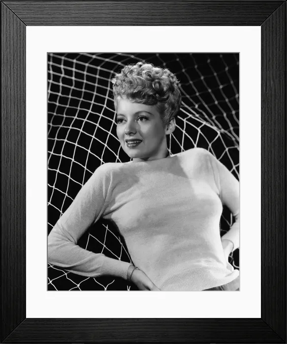 Framed Print : Evelyn Keyes, 1945