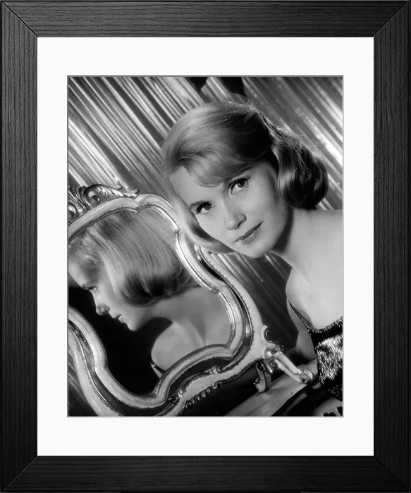 Framed Print : Eva Marie Saint, ca. early 1960s Framed Print : Eva Marie Saint, ca. early 1960s