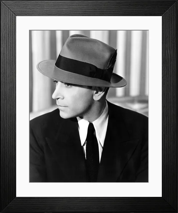 Framed Print : George Raft, late 1930s Framed Print : George Raft, late 1930s
