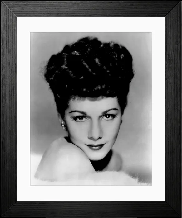 Framed Print : Maria Montez, mid-1940s Framed Print : Maria Montez, mid-1940s