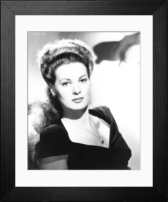 Framed Print : Maureen O'Hara, 1941