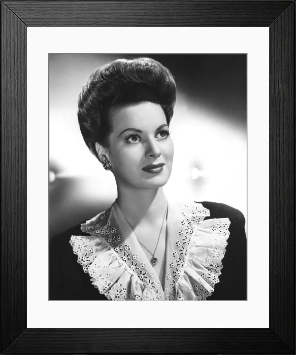 Framed Print : MAUREEN O'HARA, RKO, 1943 Framed Print : MAUREEN O'HARA, RKO, 1943