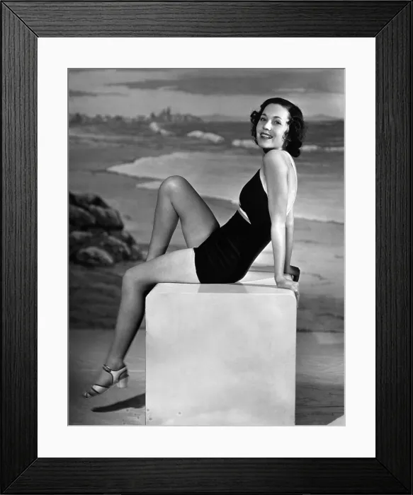 Framed Print : Maureen O'Sullivan, ca. 1930s Framed Print : Maureen O'Sullivan, ca. 1930s