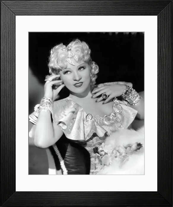 Framed Print : MAE WEST, 1936 Framed Print : MAE WEST, 1936