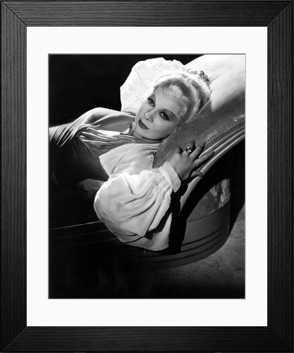 Framed Print : MAE WEST Framed Print : MAE WEST