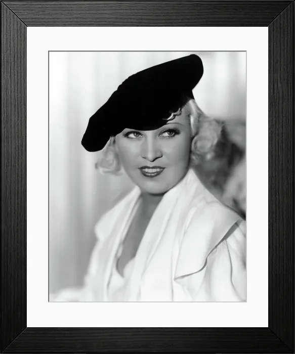Framed Print : MAE WEST, 1934 Framed Print : MAE WEST, 1934