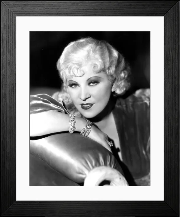 Framed Print : MAE WEST, portrait Framed Print : MAE WEST, portrait