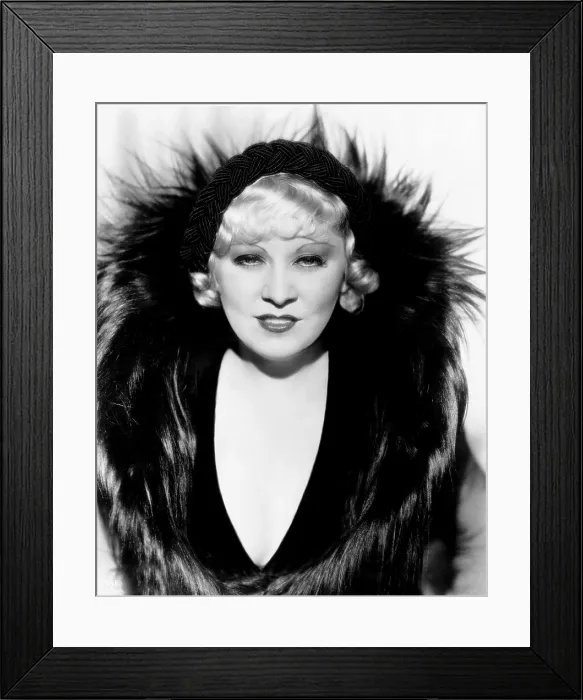 Framed Print : Mae West, ca. 1934 Framed Print : Mae West, ca. 1934