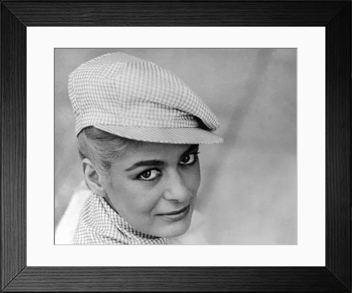 Framed Print : Melina Mercouri, ca. 1960s Framed Print : Melina Mercouri, ca. 1960s