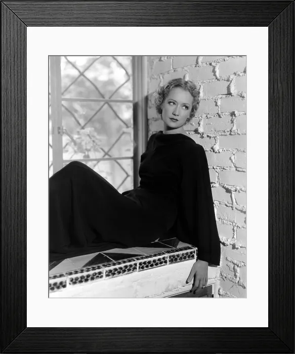Framed Print : Miriam Hopkins at her Beverly Hills home, 1934