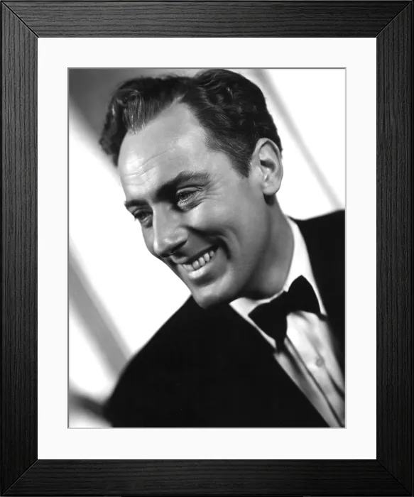 Framed Print : MICHAEL WILDING, portrait Framed Print : MICHAEL WILDING, portrait