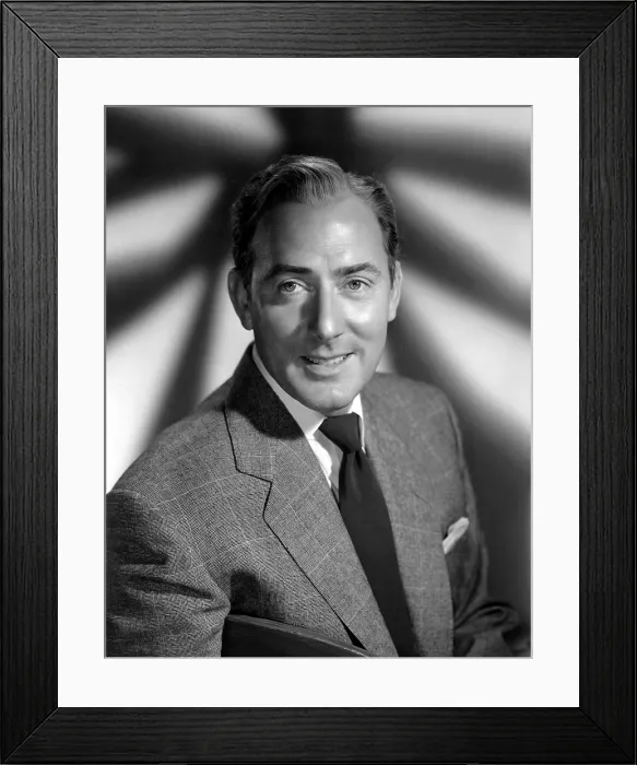 Framed Print : Michael Wilding, MGM portrait, ca. 1954 Framed Print : Michael Wilding, MGM portrait, ca. 1954