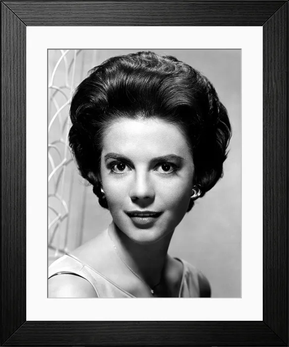 Framed Print : NATALIE WOOD, c. mid-late 1950s Framed Print : NATALIE WOOD, c. mid-late 1950s