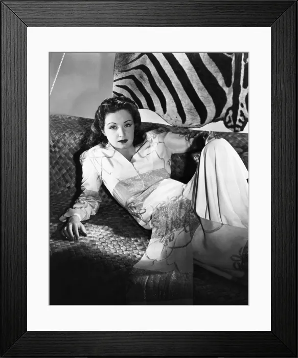 Framed Print : Nina Foch, 1940s Framed Print : Nina Foch, 1940s