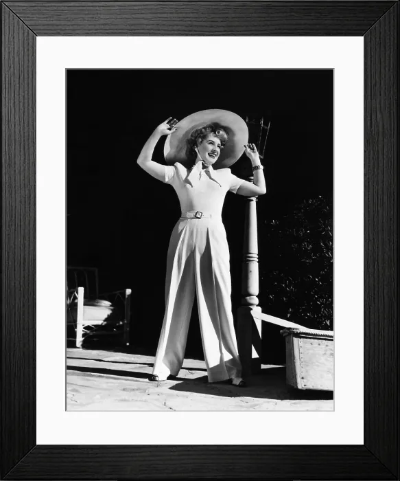 Framed Print : Norma Shearer, outside her Santa Monica home, 1942