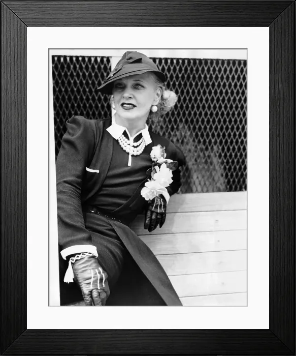 Framed Print : Olga Baclanova, aboard the Ile de France on her way to England, August 13, 1936