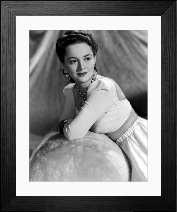 Framed Print : Olivia De Havilland, 1941