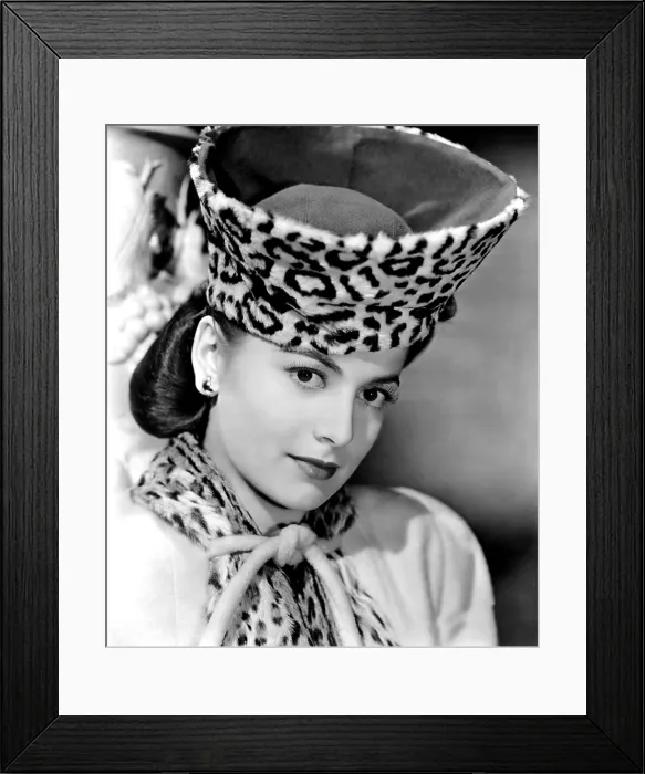 Framed Print : Olivia De Havilland, 1943