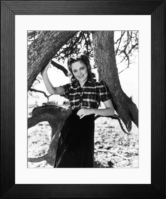 Framed Print : Olivia de Havilland, 1939