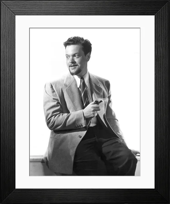 Framed Print : ORSON WELLES, 1939 Framed Print : ORSON WELLES, 1939