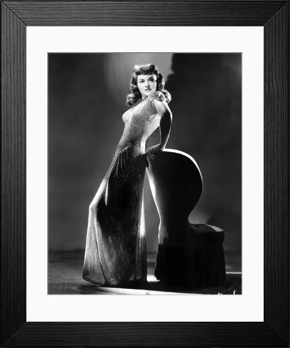 Framed Print : Paulette Goddard, 1942 Framed Print : Paulette Goddard, 1942