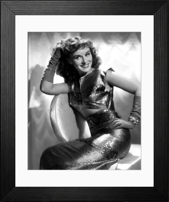 Framed Print : PAULETTE GODDARD, Paramount Pictures, 1939 Framed Print : PAULETTE GODDARD, Paramount Pictures, 1939