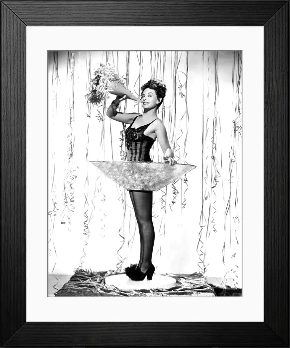 Framed Print : Paulette Goddard, wishing her fans a Happy New Year, ca. 1940