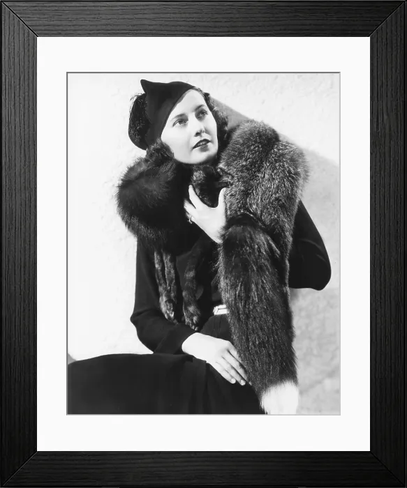 Framed Print : Barbara Stanwyck, 1935 Framed Print : Barbara Stanwyck, 1935
