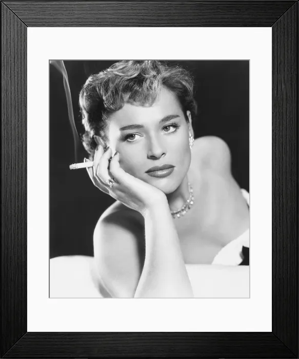 Framed Print : Bella Darvi, Fox portrait, circa 1954. TM & copyright 20th Century Fox Film Corp. All rights reserved / courtesy Everett Collection Framed Print : Bella Darvi, Fox portrait, circa 1954. TM & copyright 20th Century Fox Film Corp. All rights reserved / courtesy Everett Collection