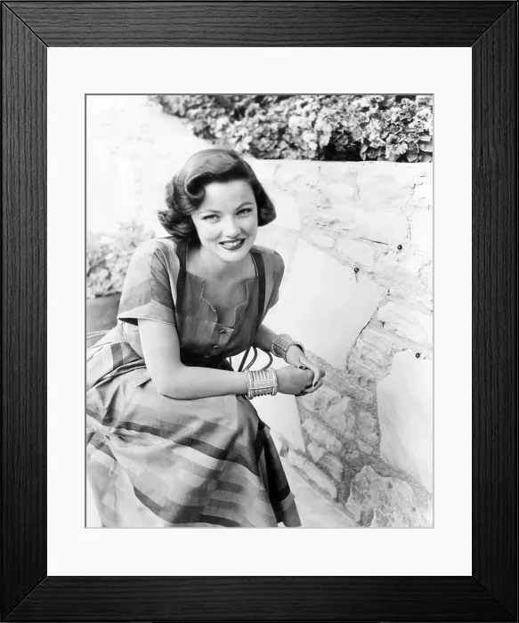 Framed Print : Gene Tierney, 1950s Framed Print : Gene Tierney, 1950s