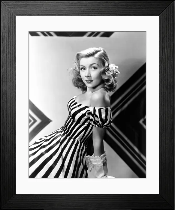 Framed Print : Gloria Grahame, 1945 Framed Print : Gloria Grahame, 1945